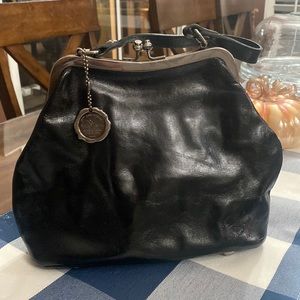Patricia Nash hand bag